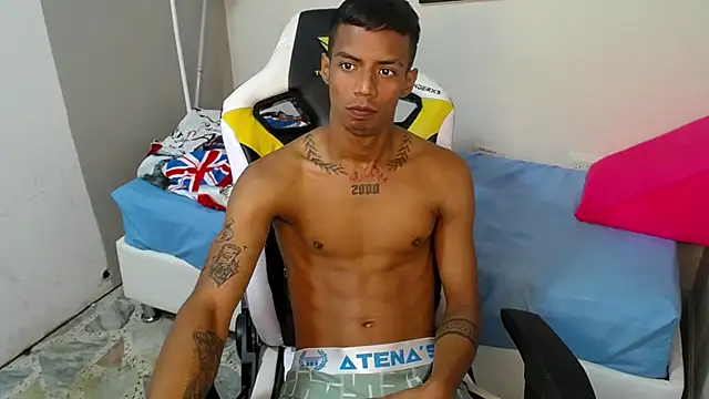 Nando coll online show from November 13, 1:10 pm