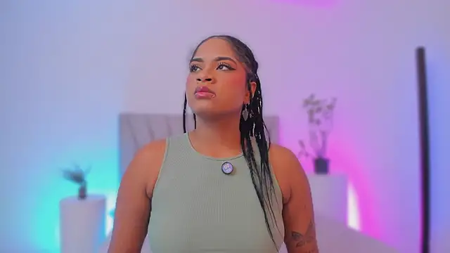 camilafoox7 online show from March 15, 4:46 pm