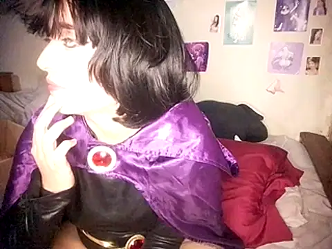 Snapshot of lucianasama chatting on July 7, 6:47 am lucianasama online show from July 7, 6:47 am