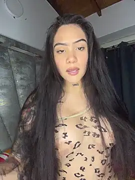 liahouses online show from March 4, 11:55 pm