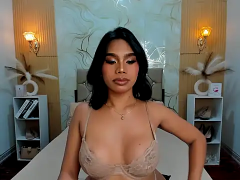 athinawilliams online show from June 17, 11:38 pm