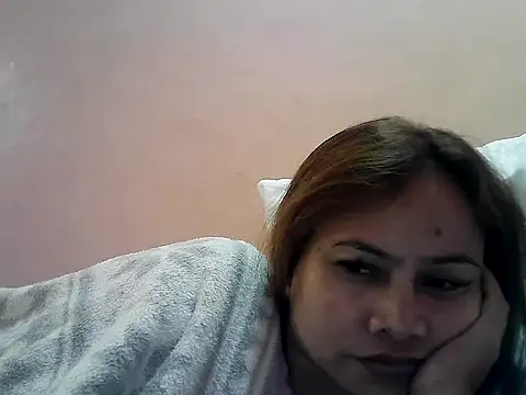 Amarrahlyn online show from June 2, 12:07 pm