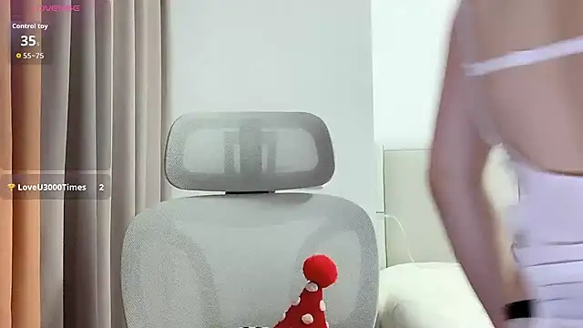 Snapshot of Puppy-12 chatting on September 26, 5:33 am Puppy-12 online show from September 26, 5:33 am