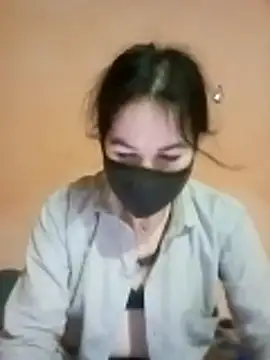 Lusty Annu online show from March 22, 6:22 pm