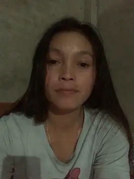 Snapshot of Halyy_xx chatting on October 1, 2:45 pm Halyy xx online show from October 1, 2:45 pm