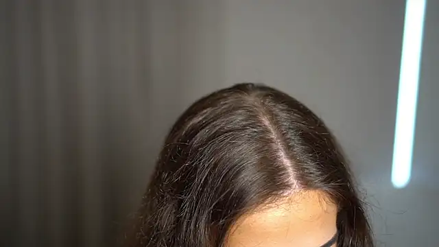 Snapshot of Peachxlush chatting on November 9, 11:52 am Peachxlush online show from November 9, 11:52 am