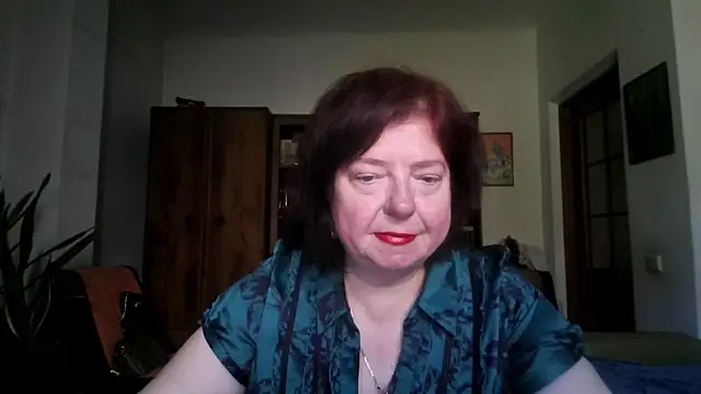 Violet Pulse online show from May 8, 1:05 pm