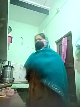 Cute-Charvii online show from January 16, 1:31 am