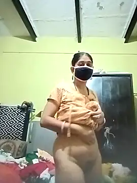 Cute-Charvii online show from March 7, 1:35 am