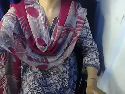 priya gupta7 online show from October 19, 1:45 pm