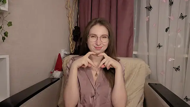 DaliaRadtke online show from March 12, 7:20 pm