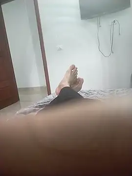 chichvkdam online show from February 24, 1:36 am