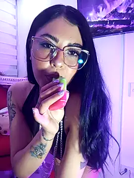 ValeNiitaLuv online show from November 4, 11:04 pm