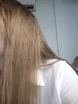 Snapshot of -Bianca- chatting on July 8, 3:16 pm -Bianca- online show from July 8, 3:16 pm