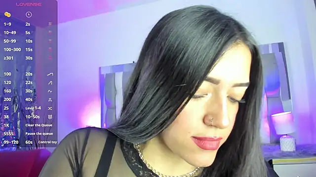 IsaDiiaz online show from October 5, 4:33 am