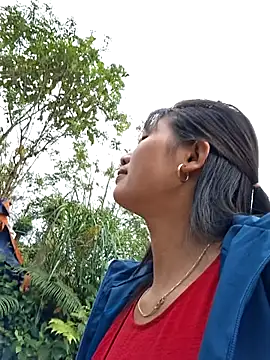 diamond-- online show from November 6, 12:44 am