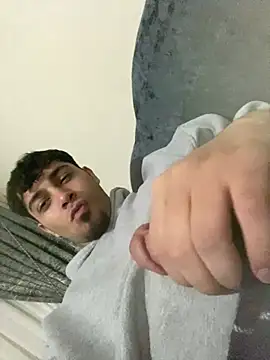 astoperaa online show from March 25, 5:19 pm