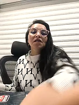 Alisson Stonee online show from February 19, 10:39 pm