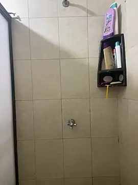 Snapshot of xoxo_milk chatting on February 26, 9:36 pm xoxo milk online show from February 26, 9:36 pm