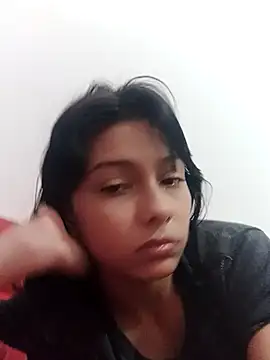 Snapshot of xoxo_milk chatting on February 28, 8:21 pm xoxo milk online show from February 28, 8:21 pm