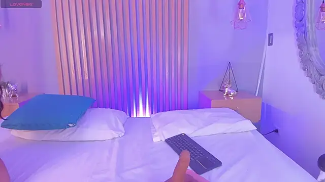 miia blaze online show from April 1, 11:44 am