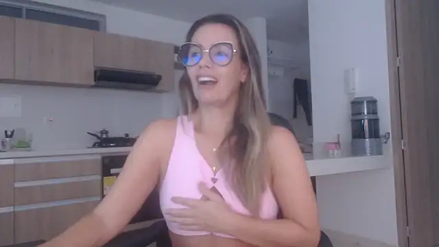 LovePaula online show from February 23, 12:02 pm