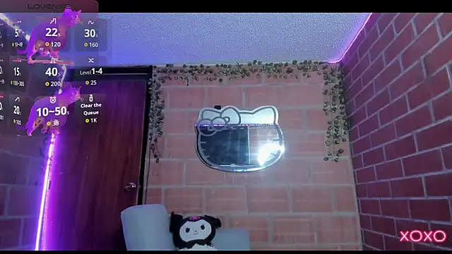 Snapshot of Dark___desire chatting on October 11, 2:00 am Dark desire online show from October 11, 2:00 am