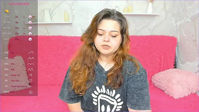 NinelCroft online show from October 5, 3:05 am