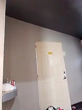 transreyna online show from February 21, 3:32 pm