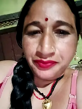 Haliya88 online show from April 5, 3:42 pm