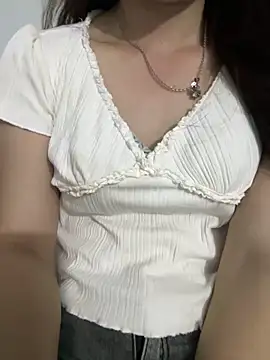dorothyxx online show from June 19, 4:00 pm