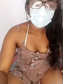 Snapshot of sexybolegirl chatting on February 28, 6:20 pm sexybolegirl online show from February 28, 6:20 pm