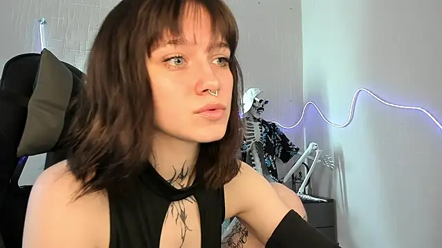 Elastikisss online show from March 22, 3:21 am