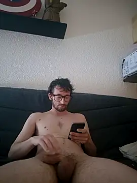 nymphomaniecouple online show from May 11, 5:32 pm