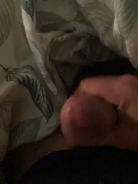 Snapshot of HornyGigolo chatting on October 4, 1:36 am HornyGigolo online show from October 4, 1:36 am
