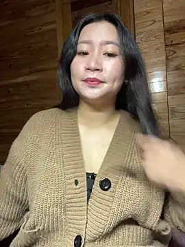 violet-00 online show from February 4, 7:03 am