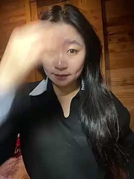 violet-00 online show from February 16, 1:57 am