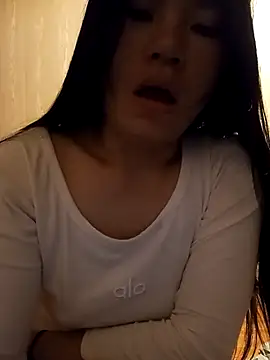 Suny babyy online show from April 4, 9:45 pm