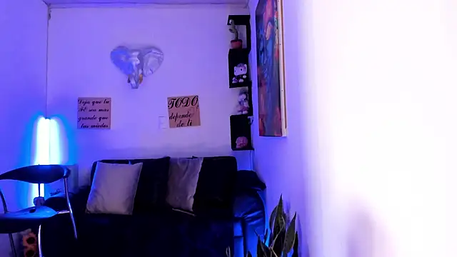 sofia salie online show from October 28, 12:09 pm