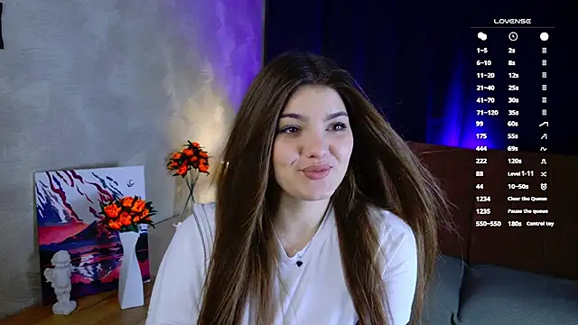 StephanieeMiller online show from November 25, 1:00 pm