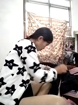 abigail-00 online show from December 18, 2:28 am