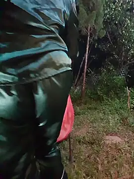 Helen-Tran online show from October 21, 1:34 pm