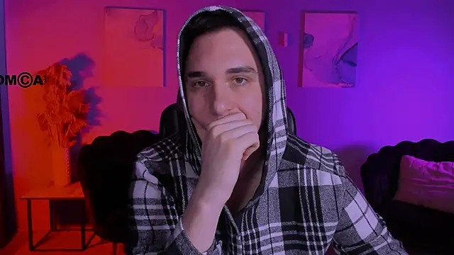 jason sweety online show from April 17, 7:06 pm