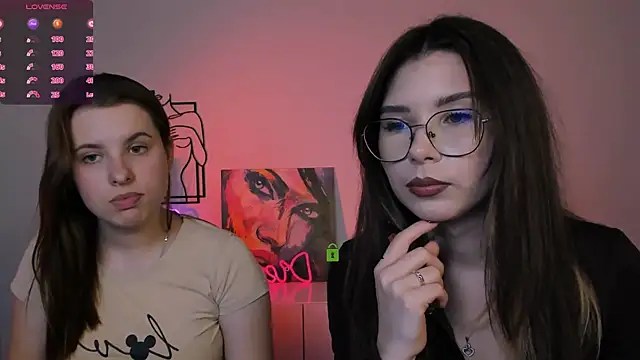 Snapshot of lola_swon chatting on October 16, 8:43 pm lola swon online show from October 16, 8:43 pm