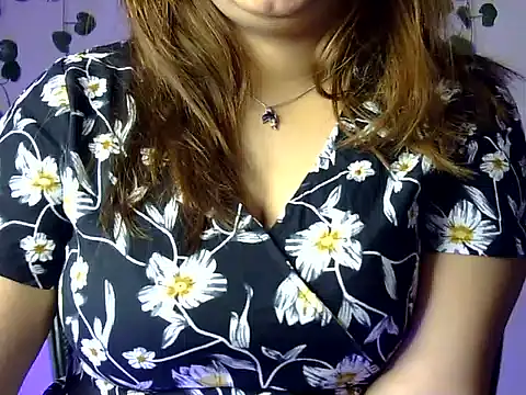 Aaliya02 online show from February 1, 11:25 pm