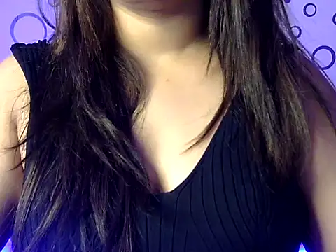 Snapshot of Aaliya02 chatting on April 26, 8:17 pm Aaliya02 online show from April 26, 8:17 pm