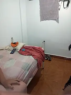 Ladeseosa online show from October 1, 12:05 am