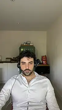 eauminerale online show from May 27, 11:51 am