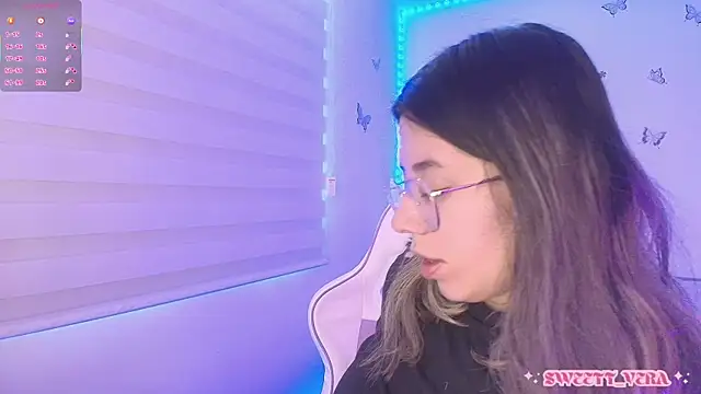 Snapshot of sweettvera chatting on April 28, 12:32 pm sweettvera online show from April 28, 12:32 pm