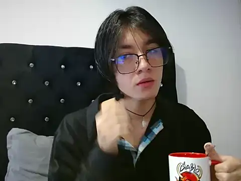 Snapshot of Matti_Mendez_ chatting on July 15, 4:12 pm Matti Mendez online show from July 15, 4:12 pm